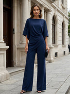 Completo Due Pezzi da Donna con Drappeggio Asimmetrico – Top con Scollo a Barca e Pantaloni a Gamba Larga