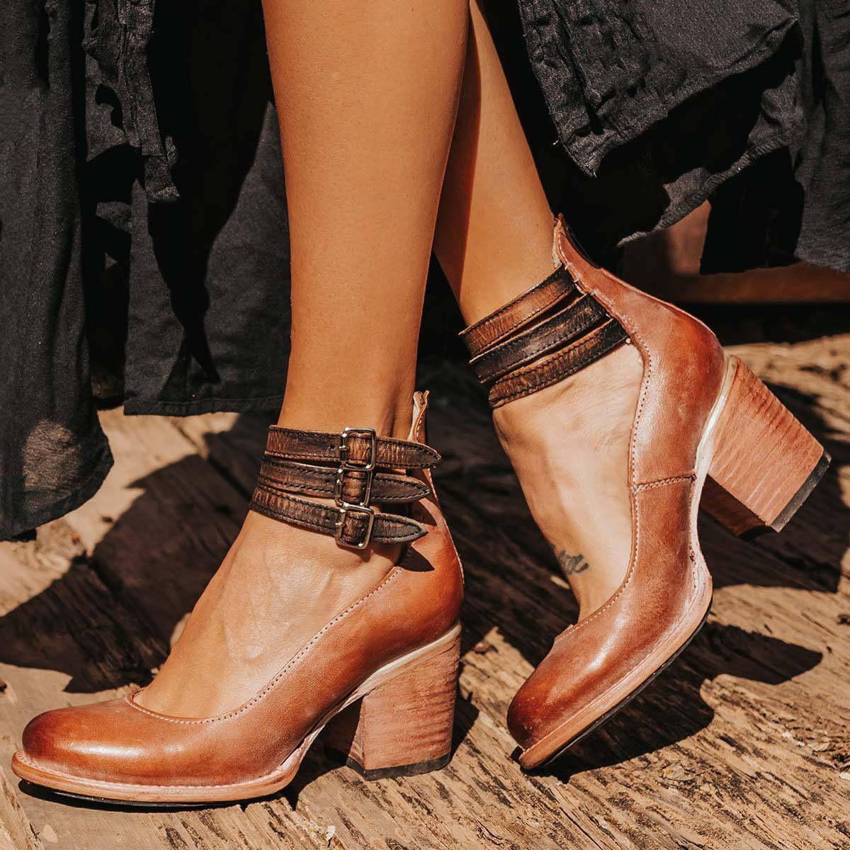 Scarpe Décolleté con Tacco Largo da Donna e Cinturini alla Caviglia con Fibbie | Scarpe Vintage a Tacco Medio Comode