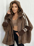 Cappotto con Cappuccio da Donna in Morbida Pelliccia Sintetica con Zip Frontale | Giacca Invernale Calda a Mantella con Polsini in Maglia e Bande Sporty a Contrasto