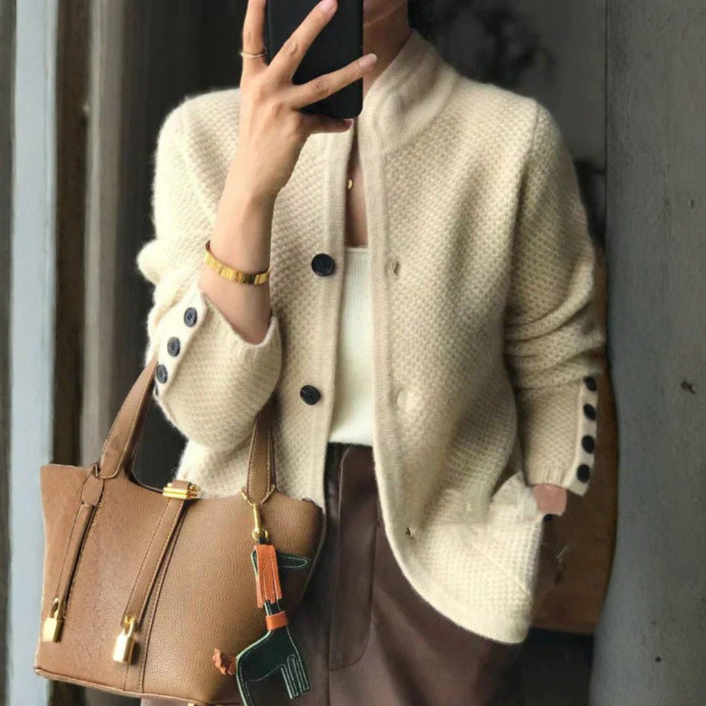 Cardigan da Donna in Maglia Morbida con Collo Rialzato e Bottoni | Giacca Aperta Invernale Calda con Tasche e Dettagli Polsini