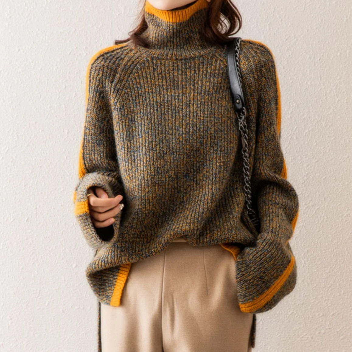 Maglione da Donna a Collo Alto con Righe Laterali a Contrasto | Pullover Invernale Caldo in Maglia Morbida con Spacchi Laterali