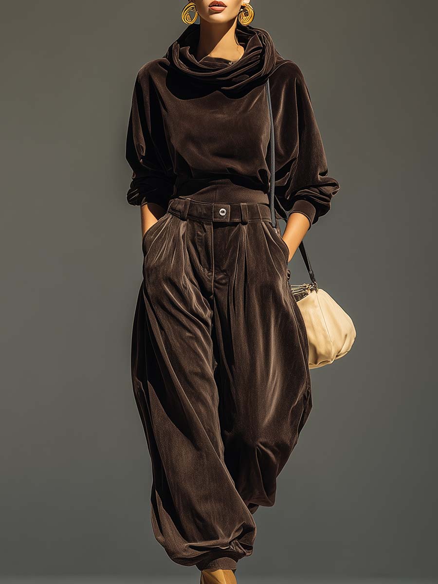 Completo Due Pezzi da Donna in Velluto con Felpa a Cappuccio Morbido e Pantaloni Ampi con Cintura | Tuta Elegante Loungewear
