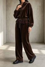 Completo da Donna Elegante in Velluto con Camicia Peplo e Pantaloni a Gamba Larga | Set Coordinato 2 Pezzi con Coulisse in Vita