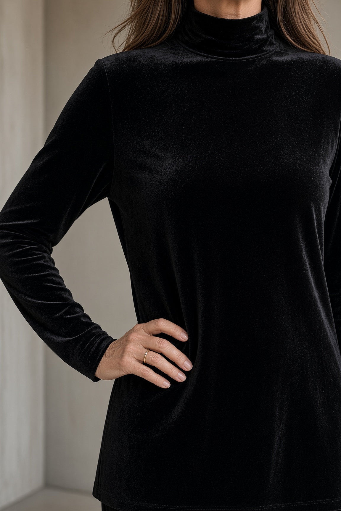 Completo da Donna in Velluto Elegante con Dolcevita e Pantaloni a Gamba Larga | Set Coordinato 2 Pezzi Caldo e Raffinato