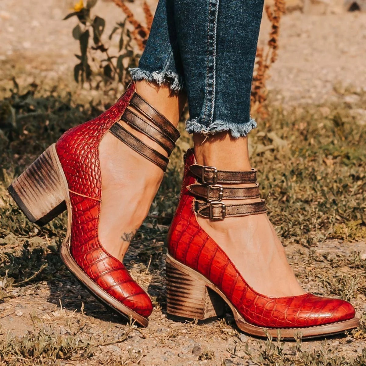 Scarpe Décolleté con Tacco Largo da Donna e Cinturini alla Caviglia con Fibbie | Scarpe Vintage a Tacco Medio Comode