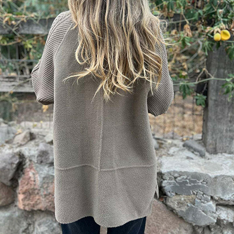 Cappotto lungo doppiopetto con maniche in maglia a trecce donna