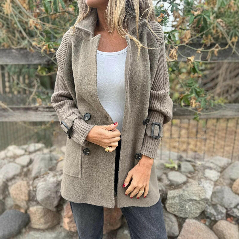 Cappotto lungo doppiopetto con maniche in maglia a trecce donna