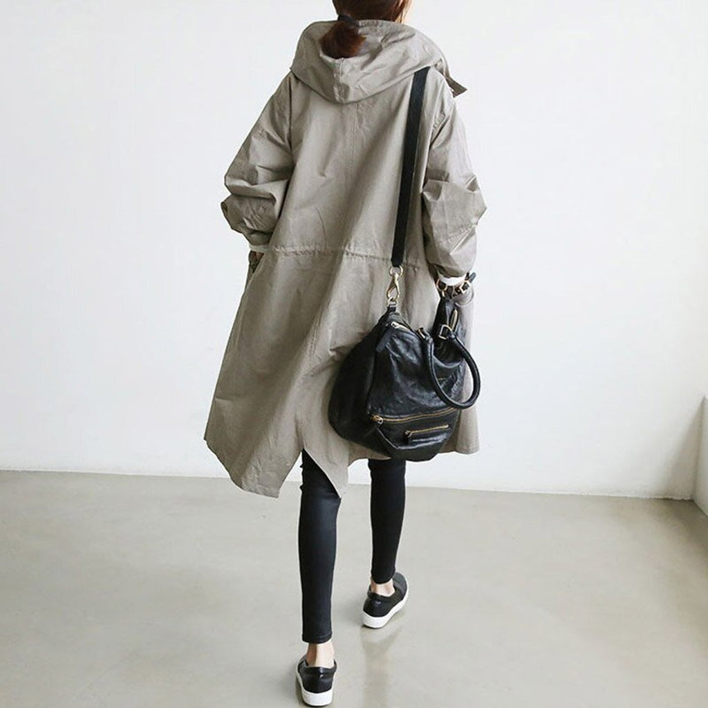 Cappotto Lungo da Donna con Cappuccio e Bottoni | Soprabito Oversize Antivento con Coulisse e Tasche
